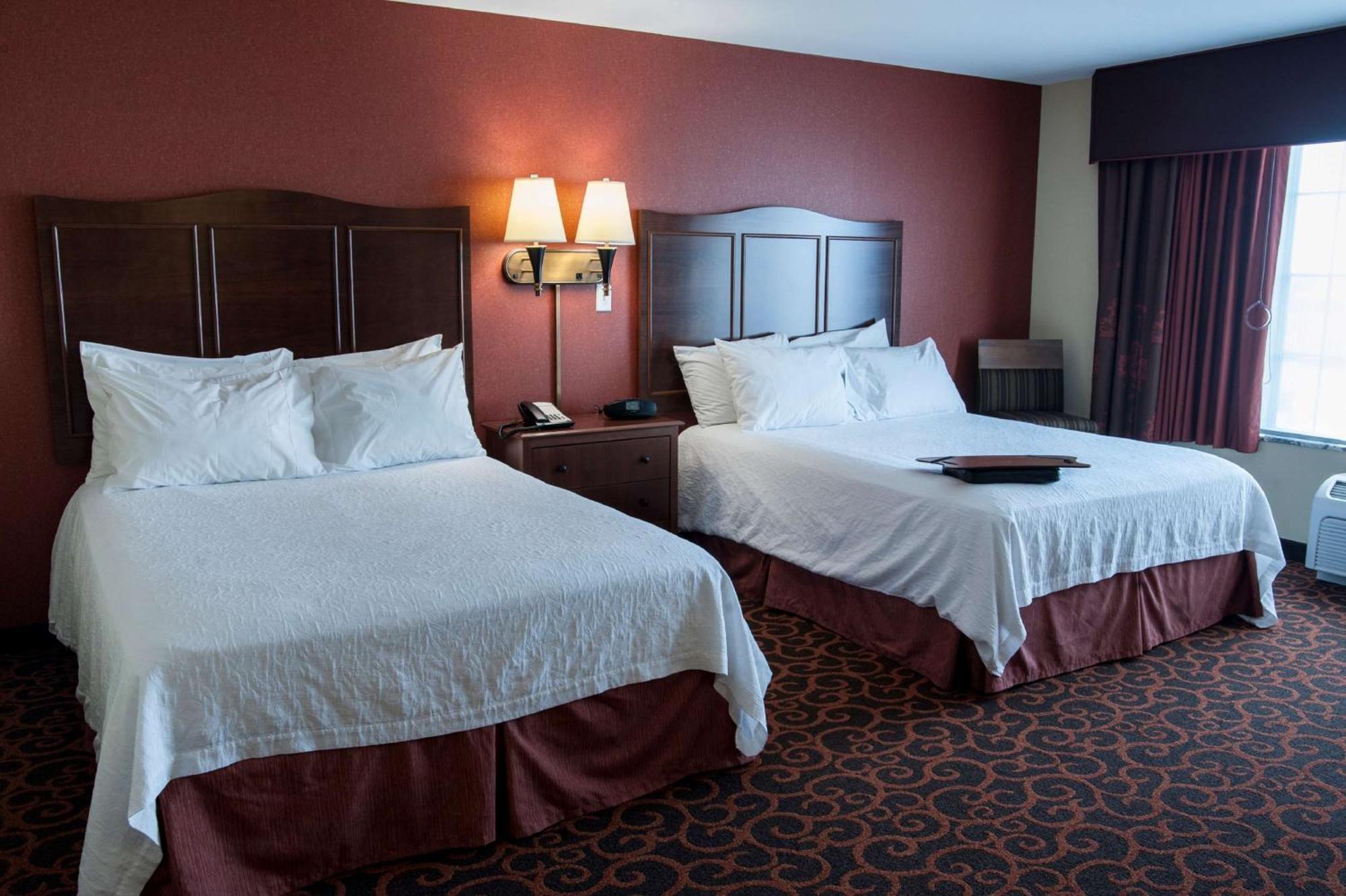 Room Two Queen Beds Non-Smoking